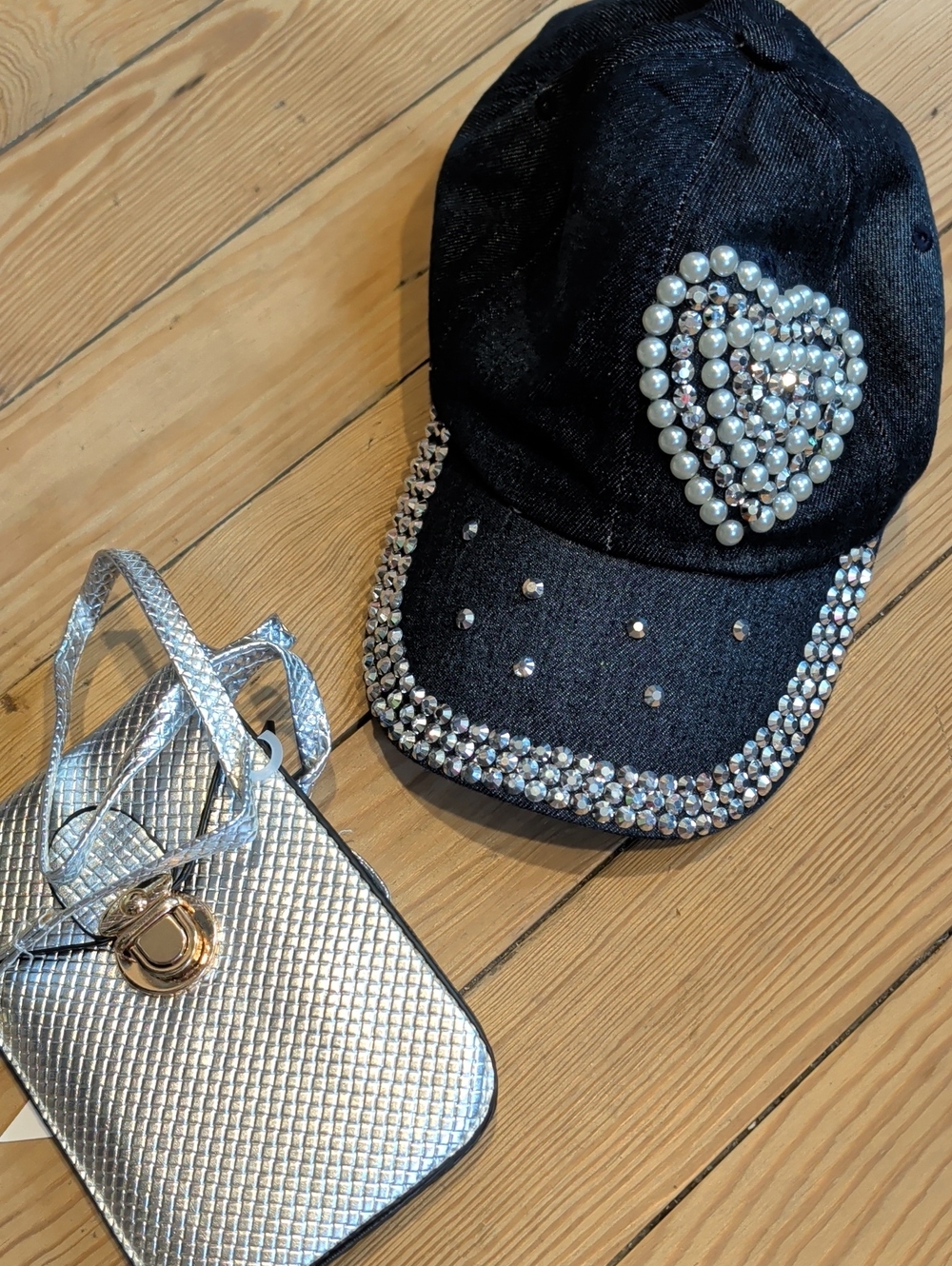 Rhinestone-Star Baseball Cap and Metallic Crossbody Set - Black & Silver
